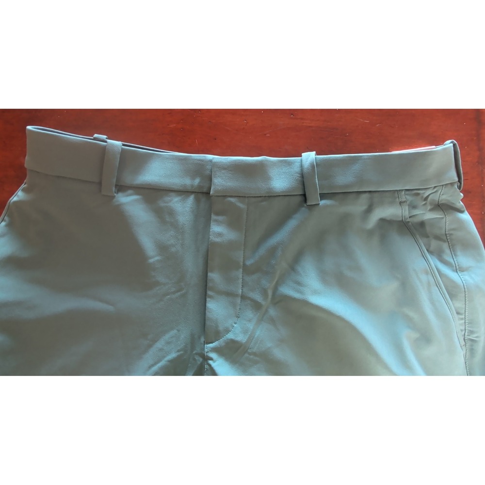 Nike Dri-Fit Mens Mint Green Quick Dry Golf Shorts Standard Fit Size 42 - Picture 4 of 8